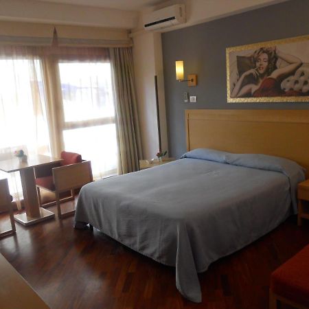 Catania Crossing B&B - Rooms & Comforts Bagian luar foto