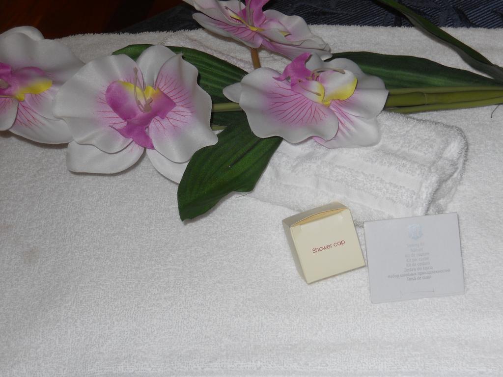 Catania Crossing B&B - Rooms & Comforts Ruang foto
