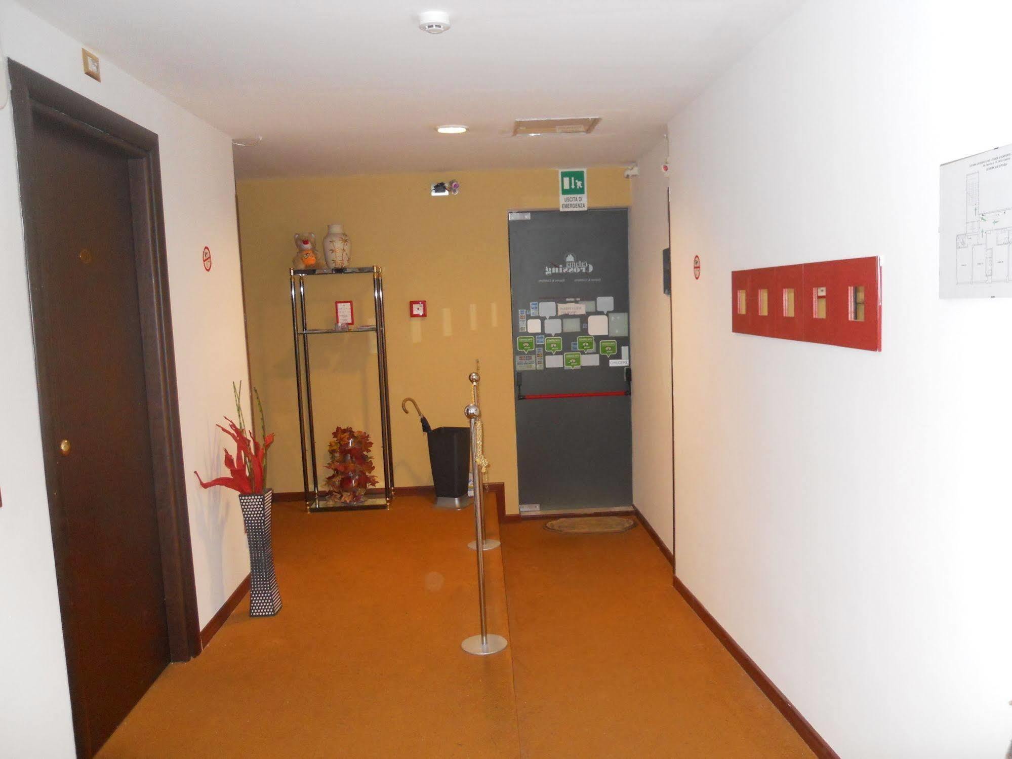 Catania Crossing B&B - Rooms & Comforts Bagian luar foto