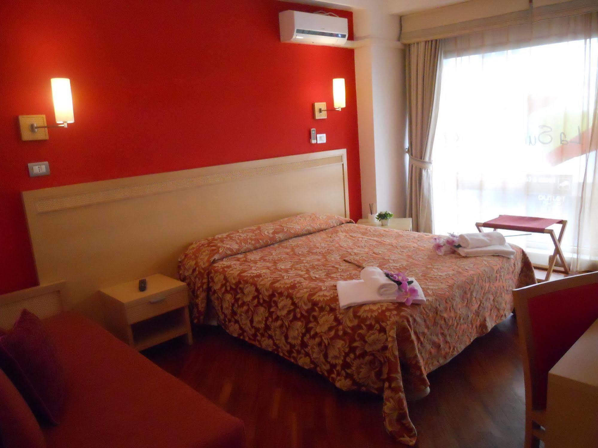 Catania Crossing B&B - Rooms & Comforts Bagian luar foto